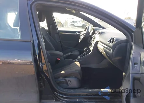 2011 Volkswagen Gti 4-Door из США, поврежденный, VIN WVWGD7AJ4BW335085